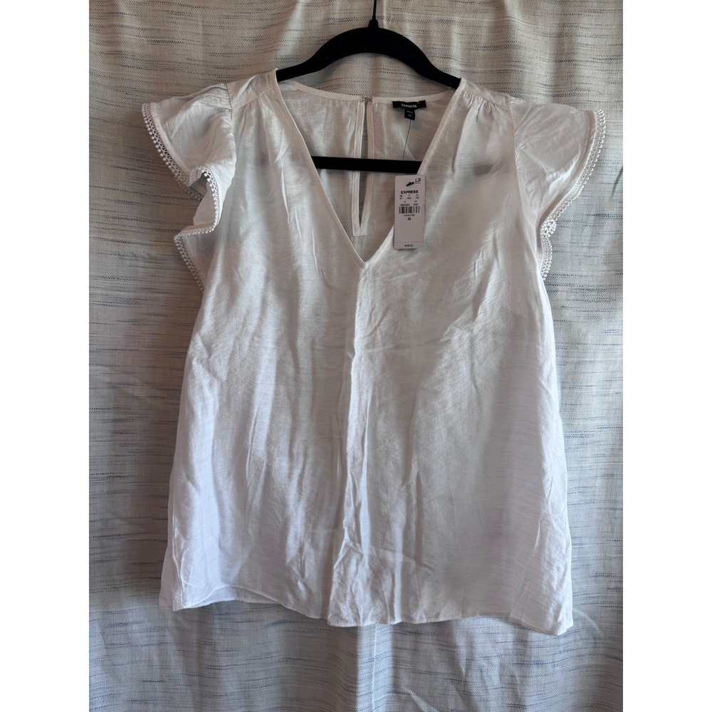 Express White Flutter Sleeve V-Neck Lace Trim Blouse Top XS 08620641